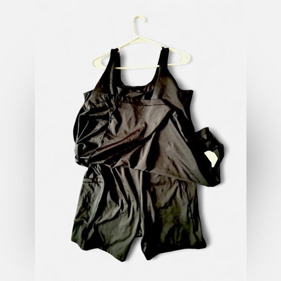 Old Navy Black Athleisure Dress - Picture 3 of 3